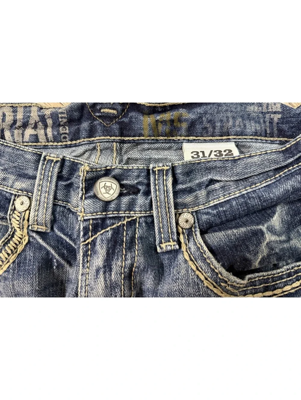 Ariat M5 straight-leg jeans 31-32